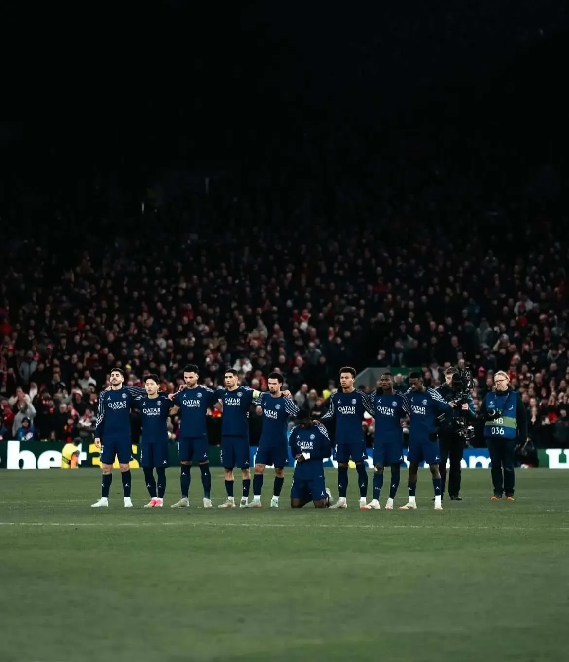 巴黎碾压莱比锡红牛,姆巴佩一己之力扛起全队 巴黎碾压莱比锡红牛,姆巴佩一己之力扛起全队