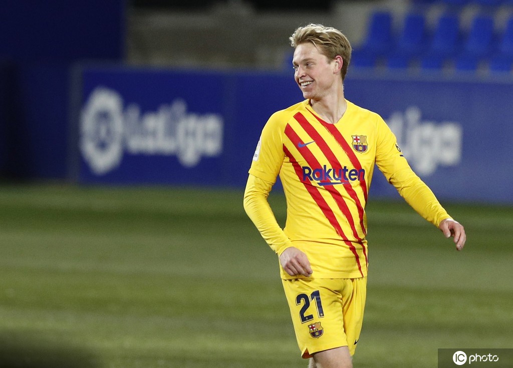 巴西翻盘罗马,德容送出助攻 巴西翻盘罗马,德容送出助攻