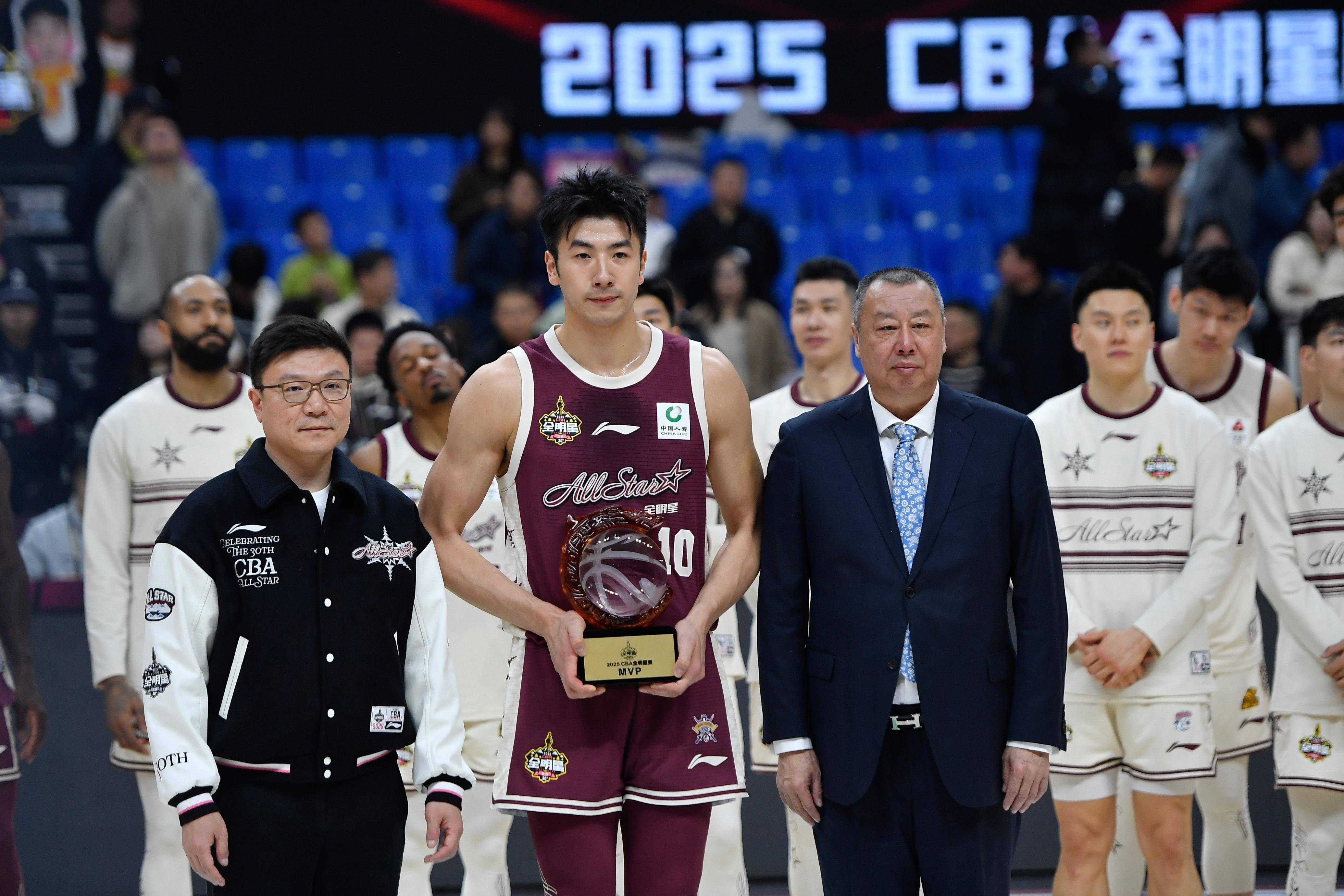 竞猜热点选手发挥出色，荣膺最佳MVP