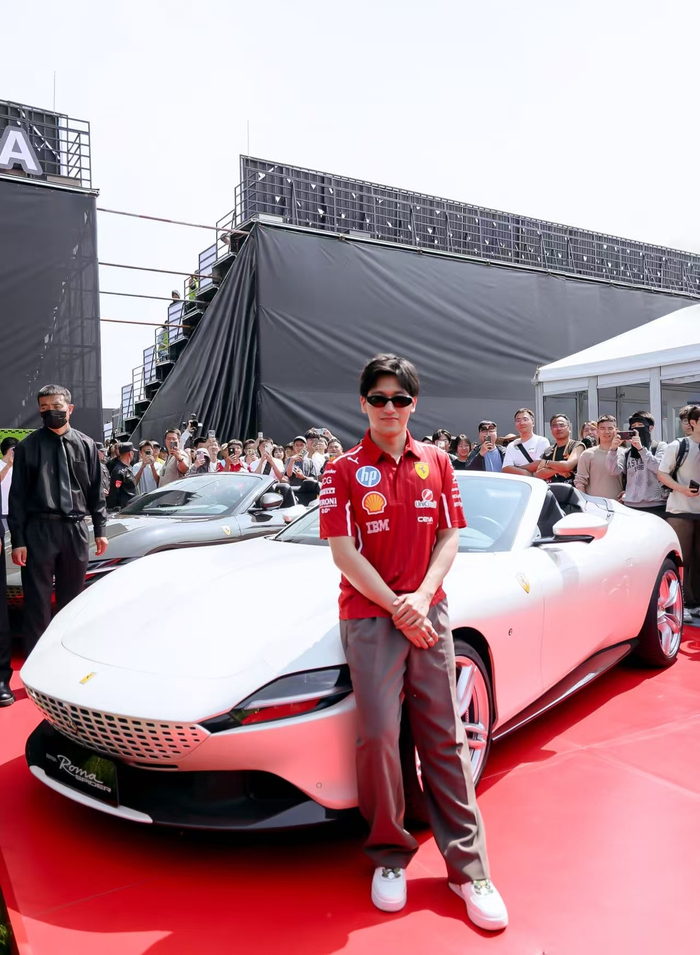 法拉利逆转威廉姆斯，周冠宇惊艳四座