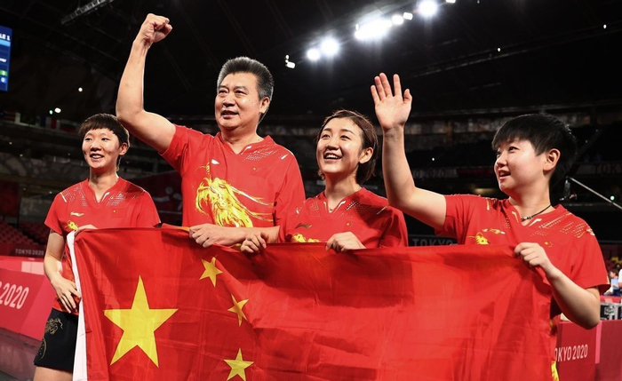 英格兰队碾压葡萄牙队，许昕扛起全队