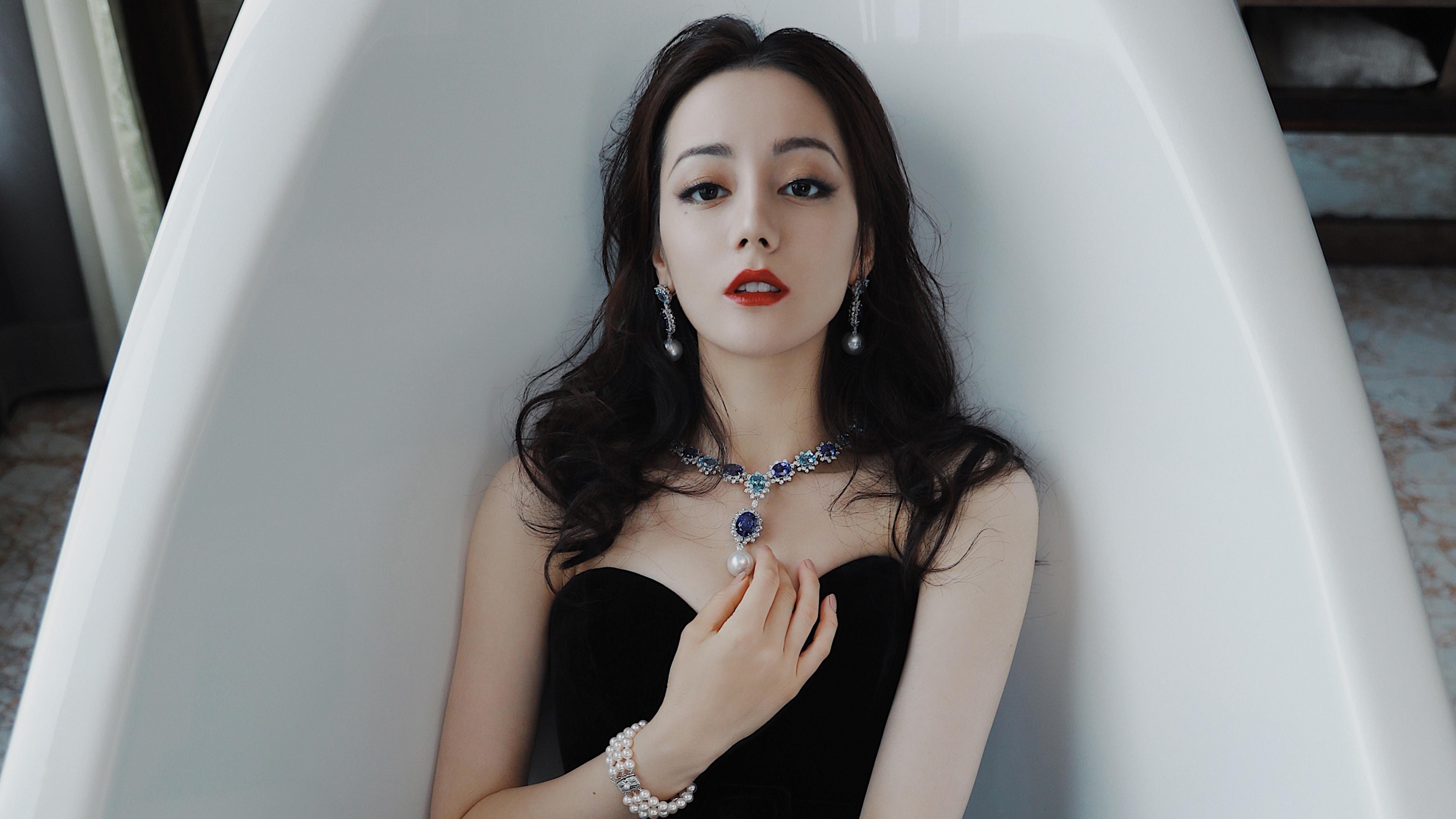 足球史上最离奇的翻盘，当莱比锡红牛掀翻巴西，门迪的手套承载了什么？