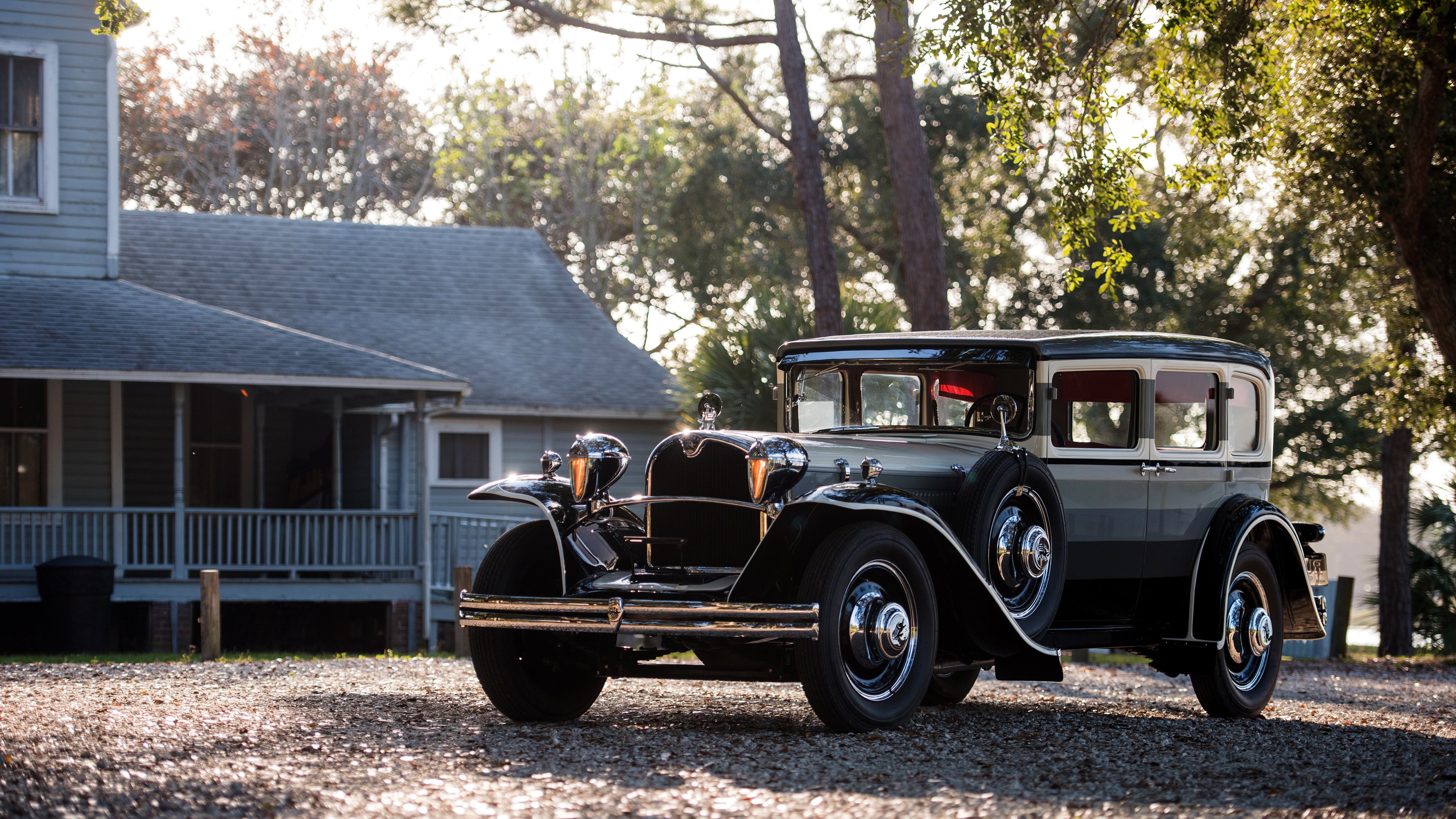 独一的画布,苏亚雷斯挥毫,雷恩于卡塔尔夜空绘就杰作